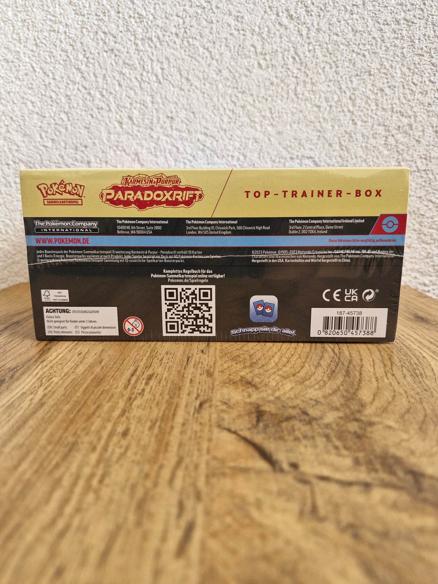 Karmesin & Purpur Paradoxrift Top Trainer Box